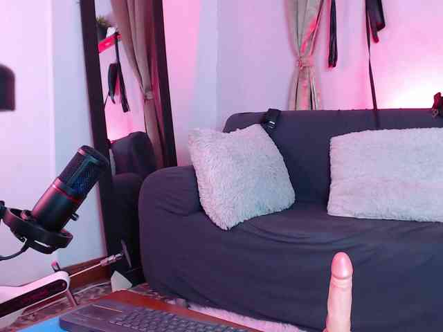 AlanaOwens webcam