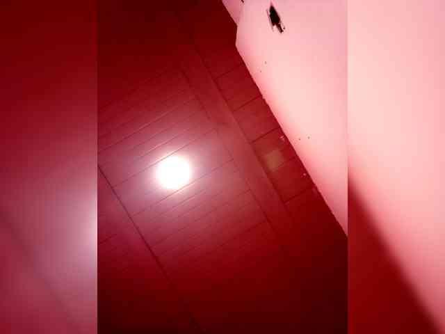 Isabel33 webcam