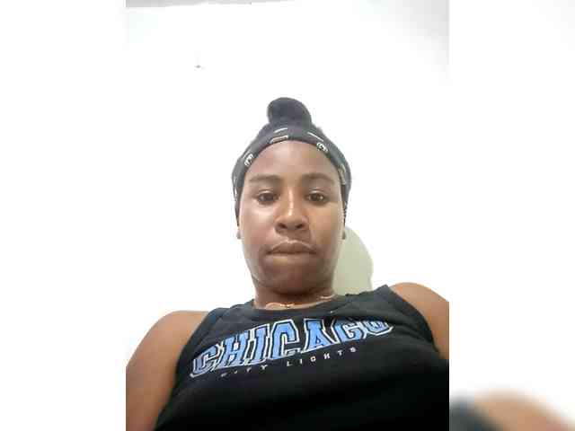 Isabel33 webcam