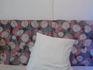 NoiraVale Porn Show
