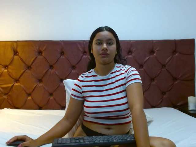 NoiraVale live cam on BongaCams