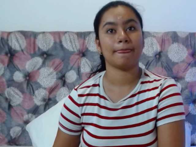 NoiraVale live cam on BongaCams