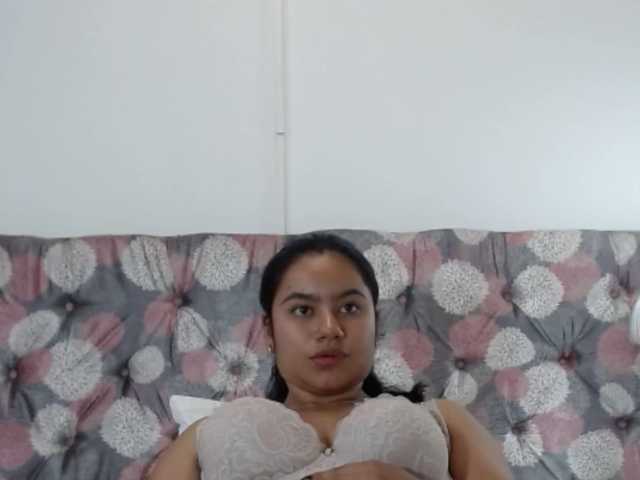 NoiraVale live cam on BongaCams