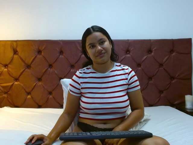 NoiraVale live cam on BongaCams