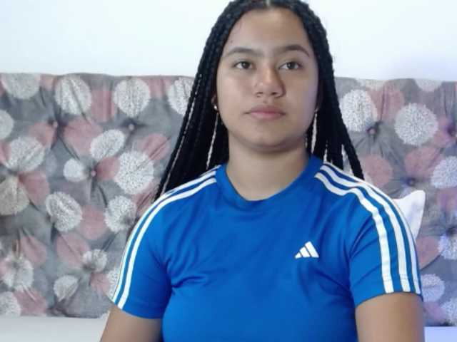 NoiraVale live cam on BongaCams