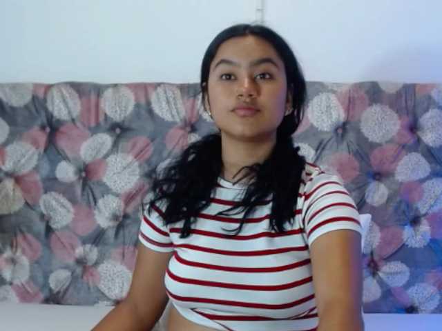 NoiraVale live cam on BongaCams