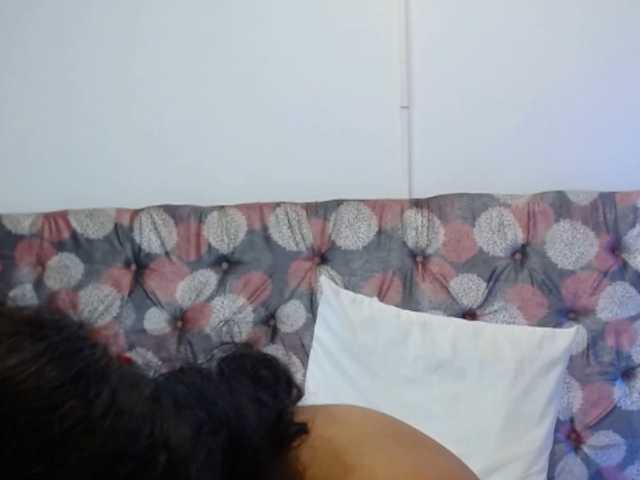 NoiraVale live cam on BongaCams