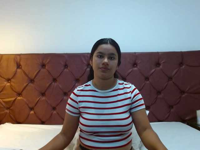 NoiraVale live cam on BongaCams