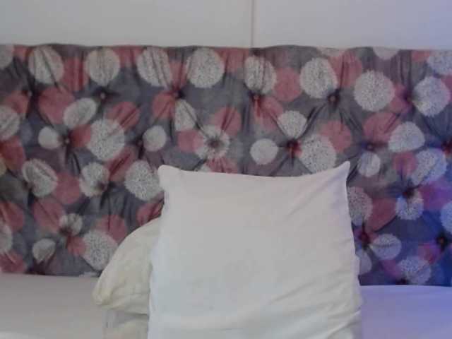 NoiraVale live cam on BongaCams