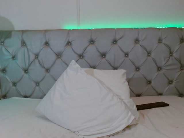 NoiraVale live cam on BongaCams