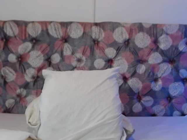 NoiraVale live cam on BongaCams