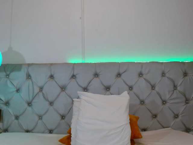 NoiraVale live cam on BongaCams