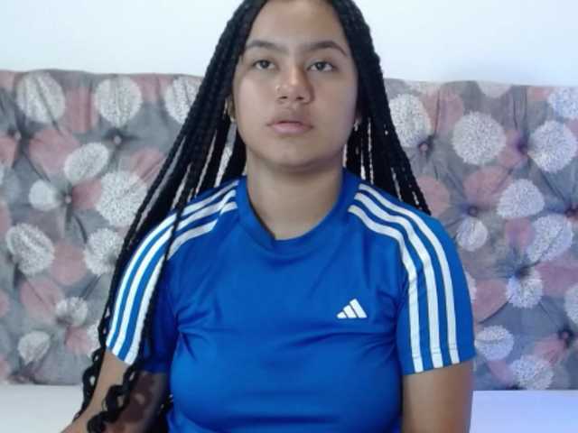 NoiraVale live cam on BongaCams