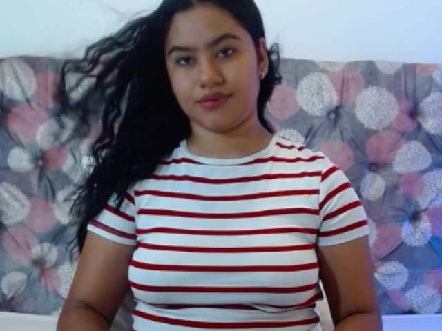NoiraVale live cam on BongaCams