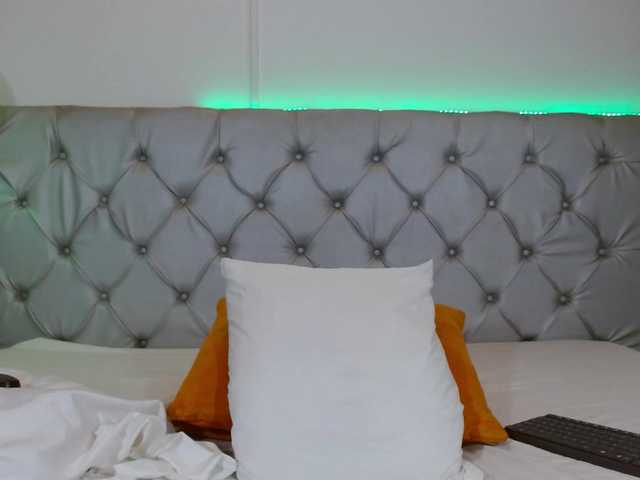 NoiraVale live cam on BongaCams