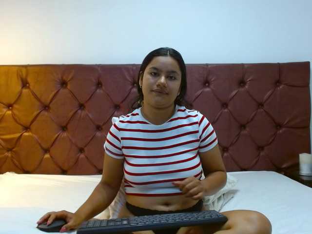 NoiraVale live cam on BongaCams