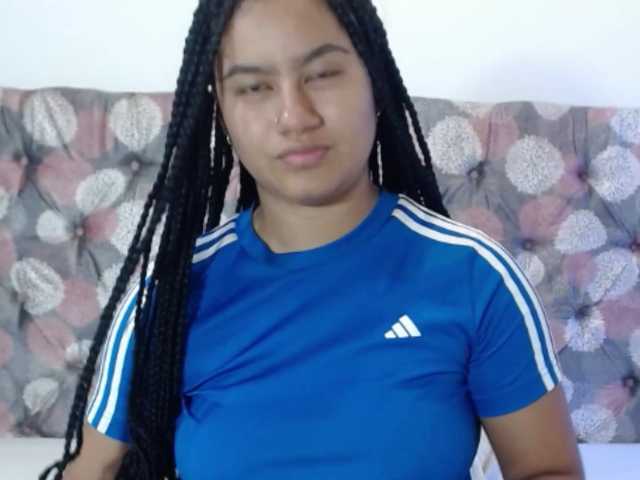 NoiraVale live cam on BongaCams
