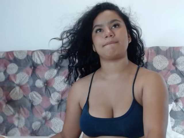 NoiraVale live cam on BongaCams