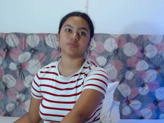 NoiraVale live cam on BongaCams