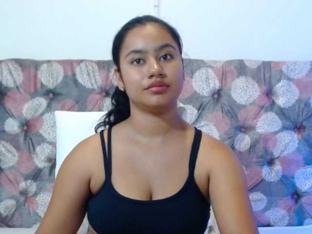 NoiraVale live cam on BongaCams
