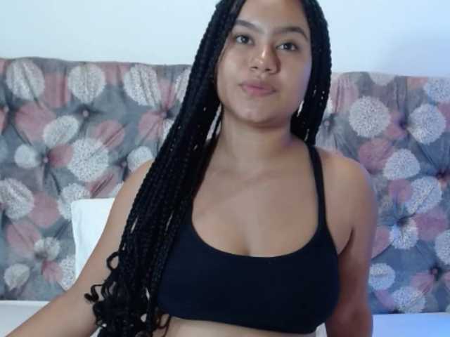 NoiraVale live cam on BongaCams