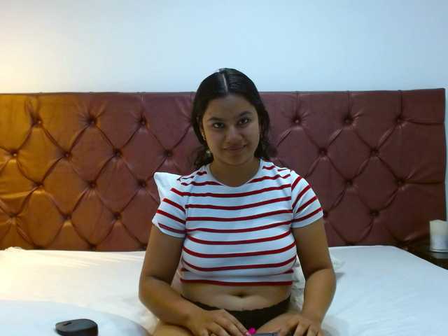 NoiraVale live cam on BongaCams