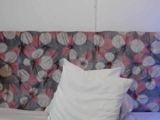 NoiraVale live cam on BongaCams