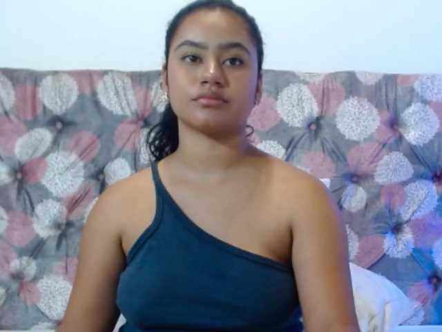 NoiraVale live cam on BongaCams