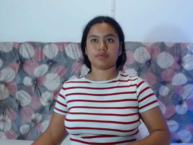 NoiraVale live cam on BongaCams