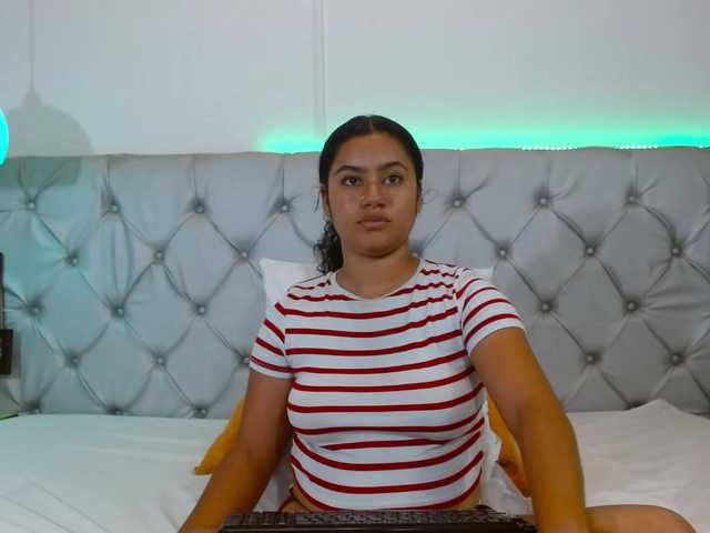 NoiraVale live cam on BongaCams
