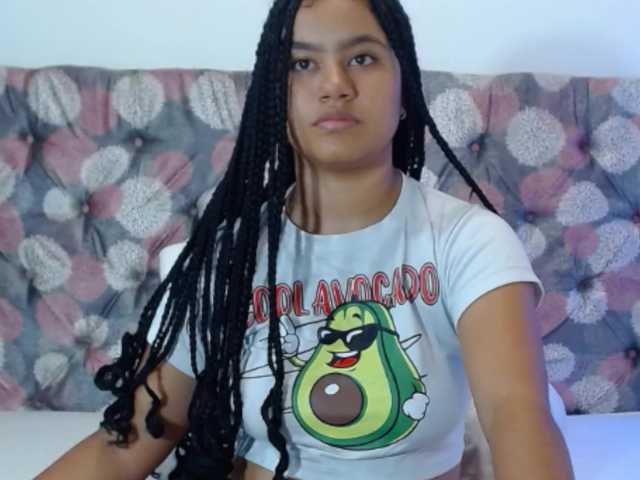 NoiraVale live cam on BongaCams