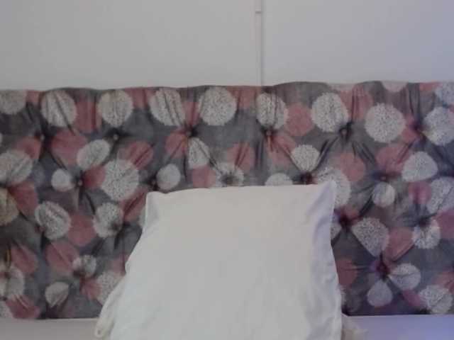 NoiraVale live cam on BongaCams