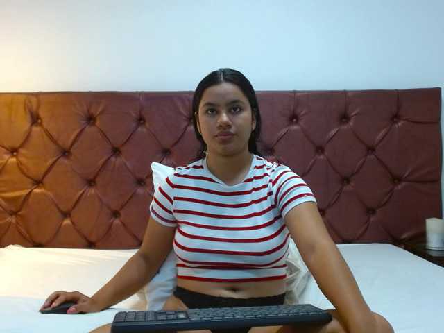 NoiraVale live cam on BongaCams
