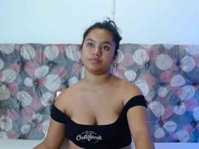 NoiraVale webcam