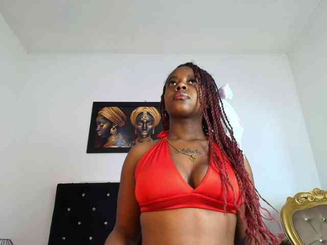 LilyBrowwn webcam