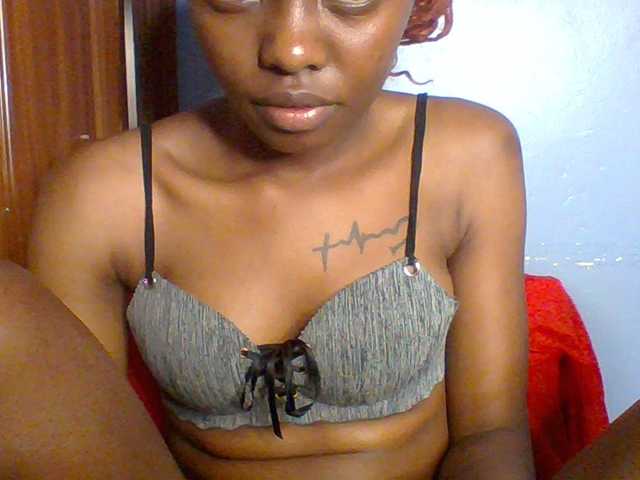 Fun-gal live cam on BongaCams