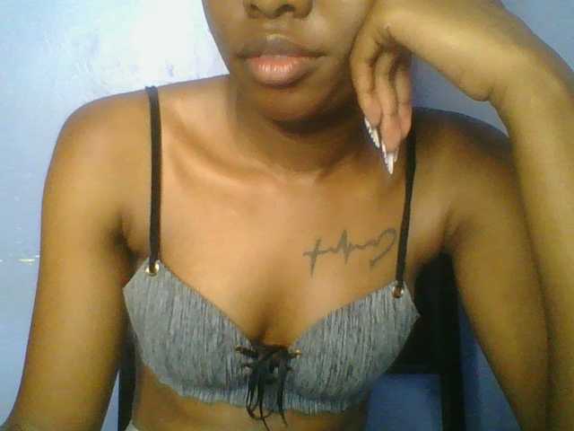 Fun-gal live cam on BongaCams