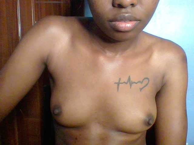 Fun-gal live cam on BongaCams