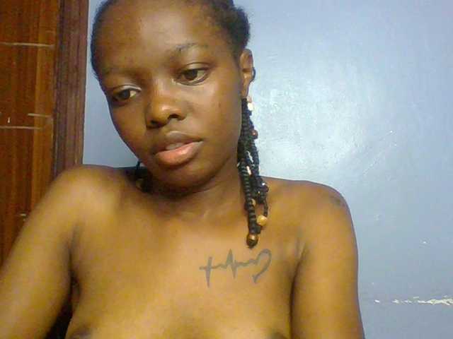Fun-gal live cam on BongaCams