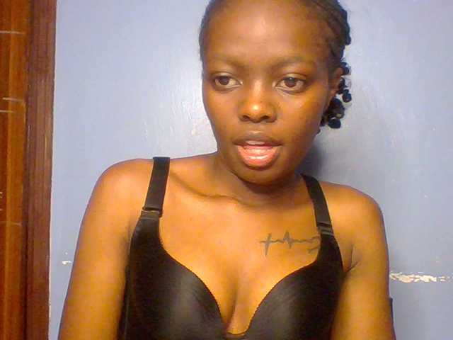 Fun-gal live cam on BongaCams