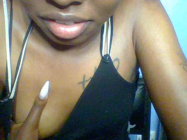 Fun-gal live cam on BongaCams