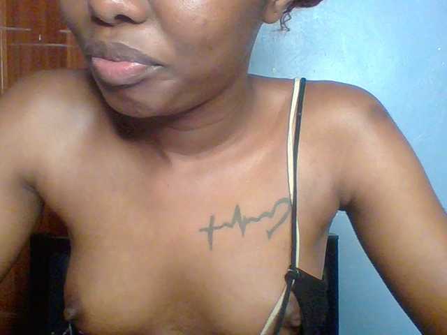 Fun-gal live cam on BongaCams