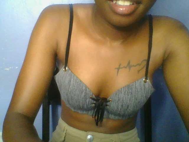 Fun-gal live cam on BongaCams