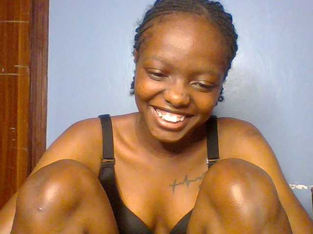 Fun-gal live cam on BongaCams
