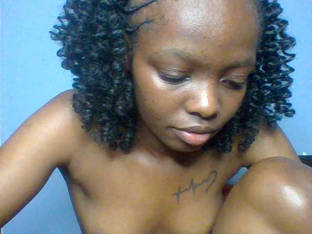Fun-gal live cam on BongaCams