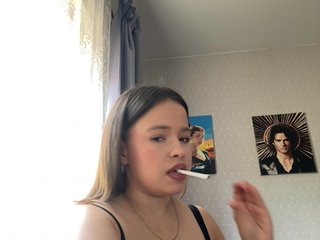 RiaLowelyt Porn Show