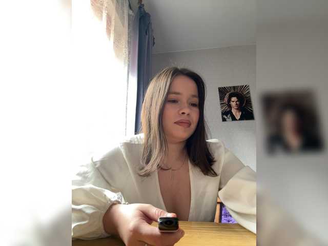 RiaLowelyt live cam on BongaCams