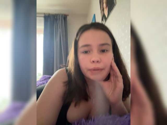 RiaLowelyt live cam on BongaCams