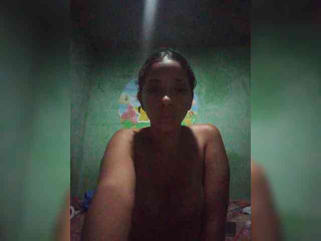 Modelo: QueenVixen