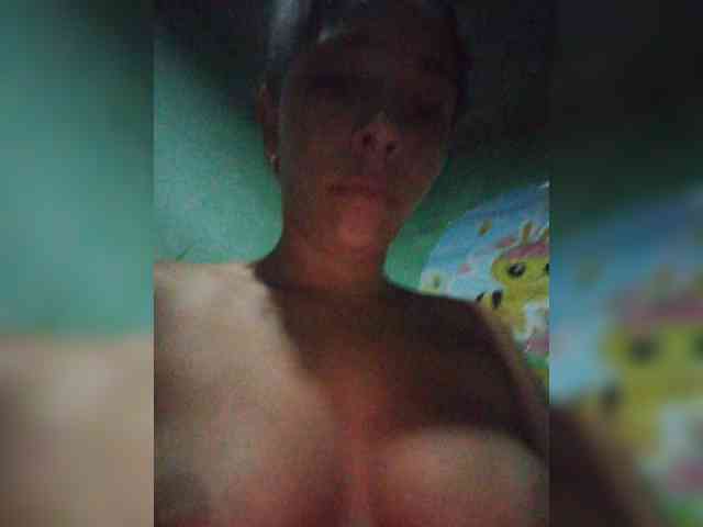 Modelo: QueenVixen